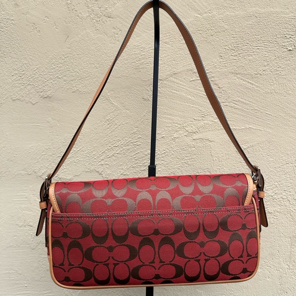 🌶️Coach Signature Red Clip Flap Shoulder Bag 6095🌶️ - Picture 2 of 9